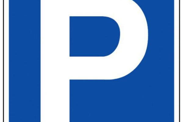 Stationnement de 12 m² à louer à NANTES